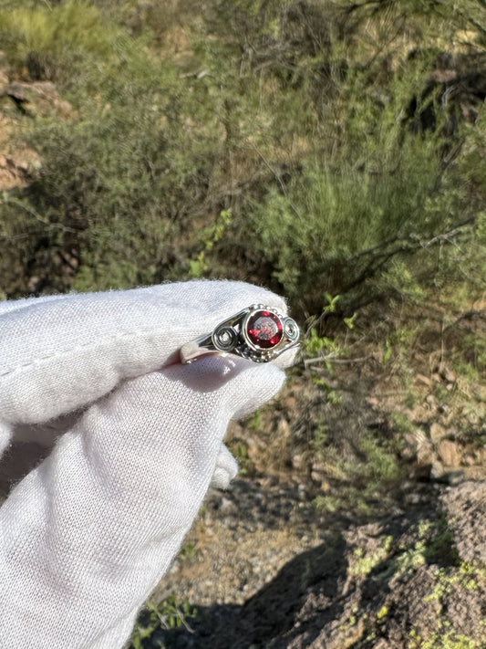 Garnet Sterling Silver Ring ~ Size 8.5